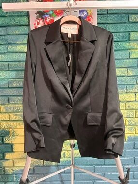 Black Label Chicos NWT Women's Black Satin Blazer 10